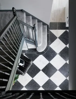 Ca'Pietra Long Island Marble Tumbled Finish