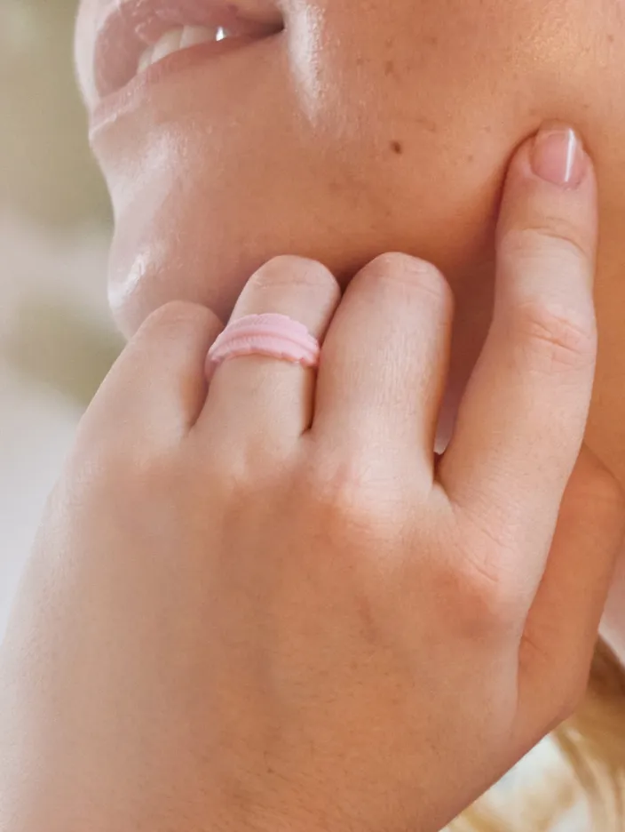 Women's Heartfelt Serene Ring